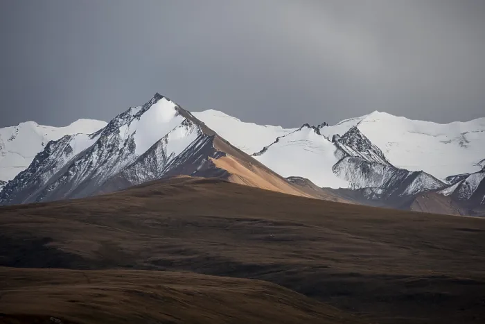 Framed Print : Glaciated and snow-capped mountains