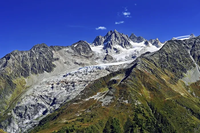 Framed Print : Glacier du Tour behind Aiguilles du Tour Framed Print : Glacier du Tour behind Aiguilles du Tour