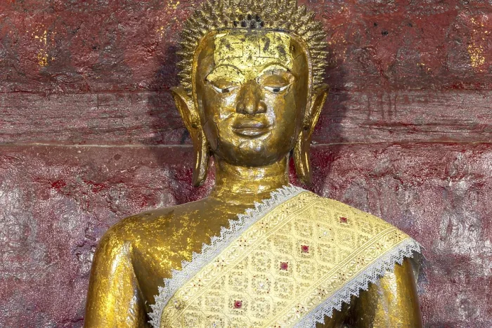 Framed Print : Golden Buddha statue, Bhumispara-mudra