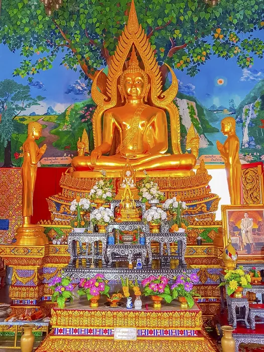 Framed Print : Golden Buddha statue and colorful buddhist paintings galleries