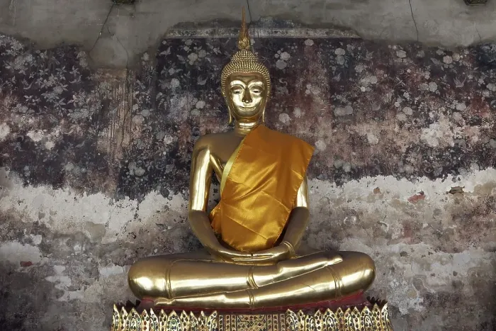 Framed Print : Golden Buddha statue in meditation posture
