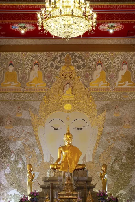 Framed Print : Golden Buddha statue with tunic
