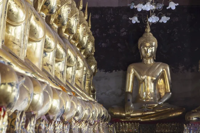 Framed Print : Golden Buddha statues, Bhumispara-mudra