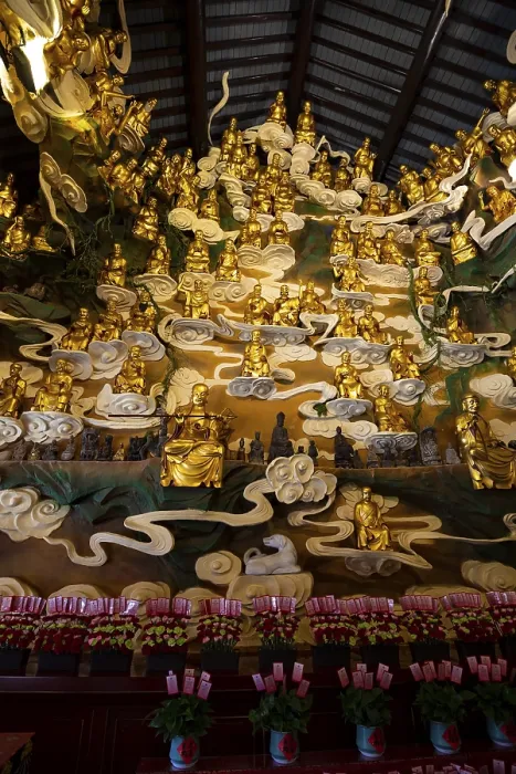 Framed Print : Many golden Buddha statues, House of Prayer