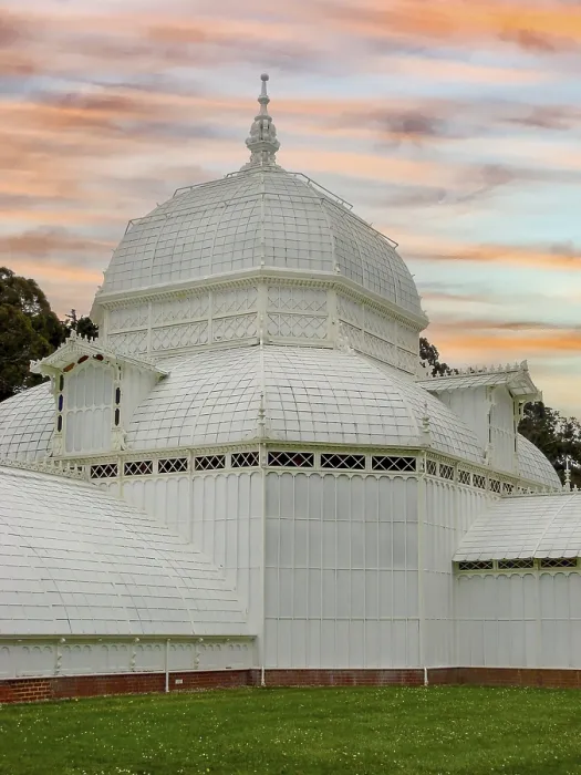 Framed Print : Golden hour at the historic conservatory of flowers in San Francisco