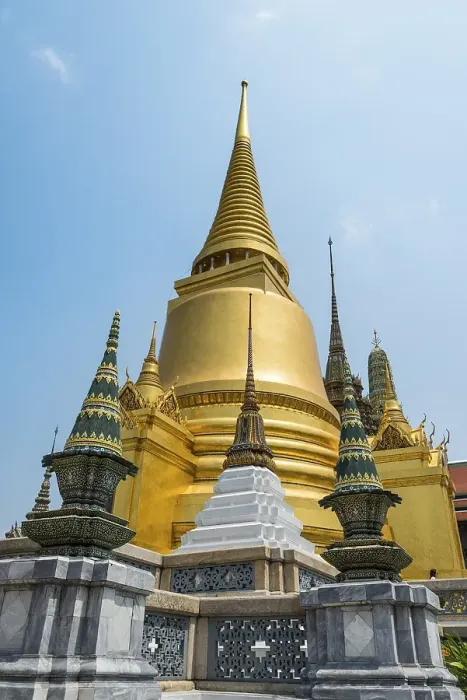 Framed Print : goldene Stupa, Phra Sri Rattana Chedi