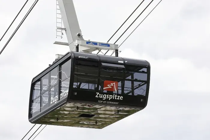 Framed Print : Gondola of the Zugspitze cable car