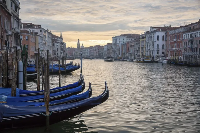 Framed Print : Gondolas, Grand Canal, Venice, Italy Framed Print : Gondolas, Grand Canal, Venice, Italy