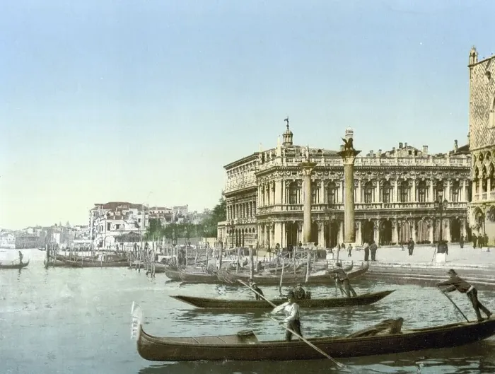 Framed Print : Gondolas and Piazzetta di San Marco Framed Print : Gondolas and Piazzetta di San Marco