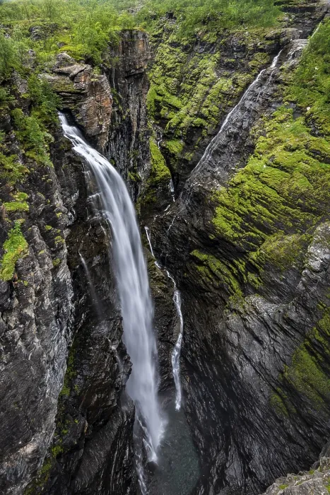 Framed Print : Gorzifossen waterfall, Gorsa bridge