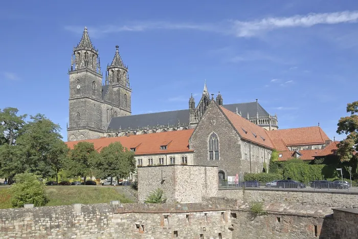 Framed Print : Gothic Magdeburg Cathedral, St Mauritius and St Katharina and medieval bastion Cleve with defence defence tower Cleve