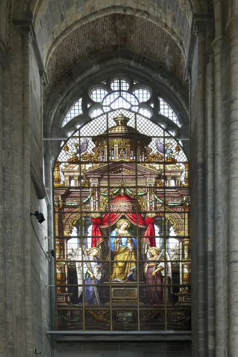 Framed Print : Gothic St. Nicholas Church, Stained-glass window
