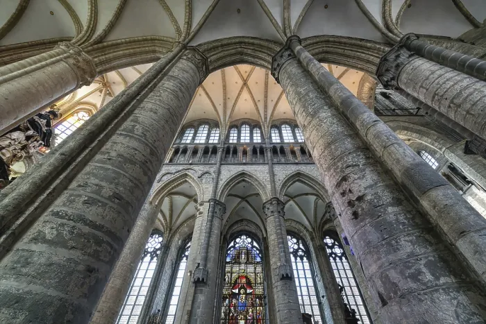 Framed Print : Gothic St. Nicholas Church, Vaulted ceiling and columns of the central nave Framed Print : Gothic St. Nicholas Church, Vaulted ceiling and columns of the central nave