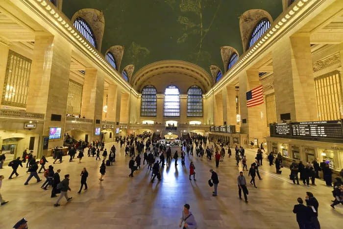 Framed Print : Grand Central Station bustling with people under an impressive ceiling Framed Print : Grand Central Station bustling with people under an impressive ceiling