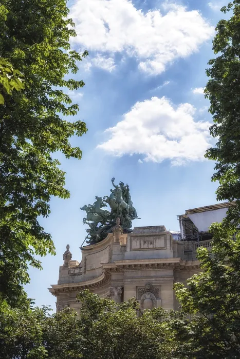 Framed Print : Grand Palais in main facade statue on top of rooftiles