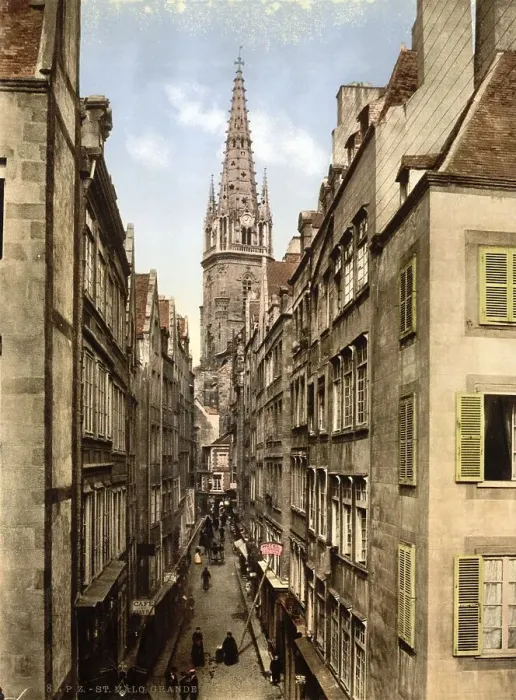Framed Print : Grand Street, St. Malo, Brittany