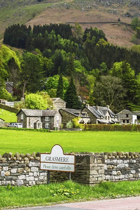 Framed Print : Grasmere Lake, Grasmere, Ambleside Framed Print : Grasmere Lake, Grasmere, Ambleside