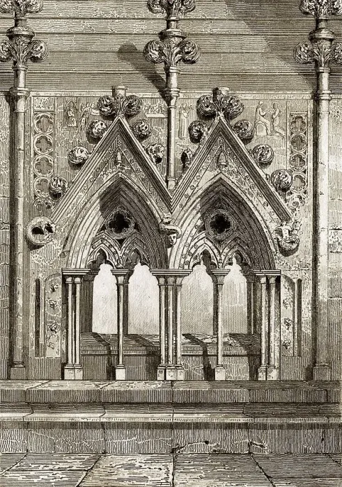 Framed Print : Grave at the Salisbury Cathedral