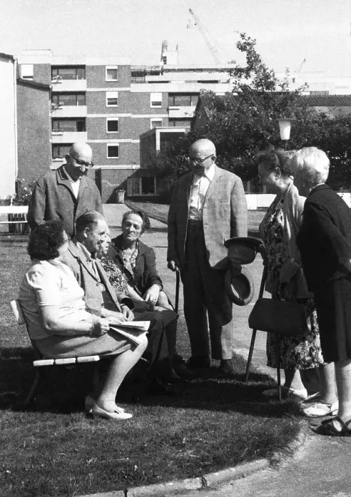 Framed Print : This group of pensioners, seen here on 18 August 1971 in Dortmund