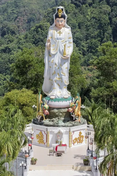 Framed Print : Guan Yin Statue, Wat Bang Riang Framed Print : Guan Yin Statue, Wat Bang Riang