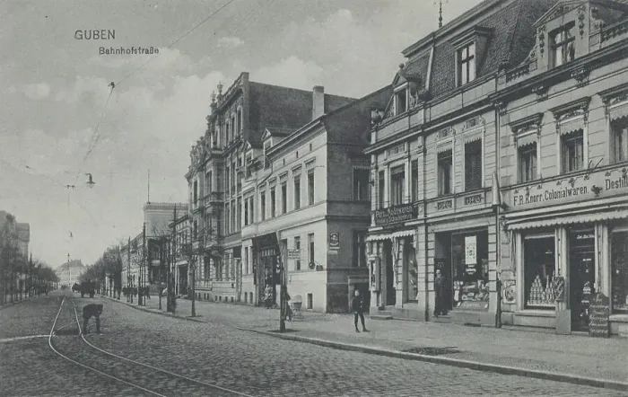 Framed Print : Guben, Bahnhofstrasse, Lower Lusatia Framed Print : Guben, Bahnhofstrasse, Lower Lusatia