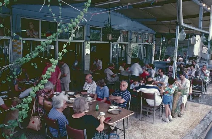 Framed Print : Guests, restaurant, near Ugarit, Syria, May 1987, vintage, retro, old, historic, Asia Framed Print : Guests, restaurant, near Ugarit, Syria, May 1987, vintage, retro, old, historic, Asia