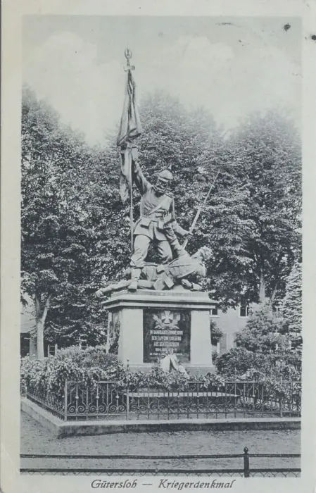 Framed Print : Guetersloh, war memorial, North Rhine-Westphalia Framed Print : Guetersloh, war memorial, North Rhine-Westphalia
