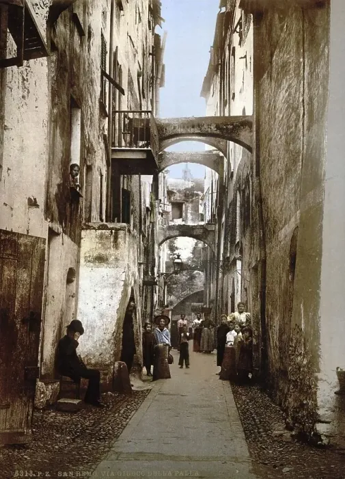 Framed Print : Via Guioco della Palla, San Remo Framed Print : Via Guioco della Palla, San Remo