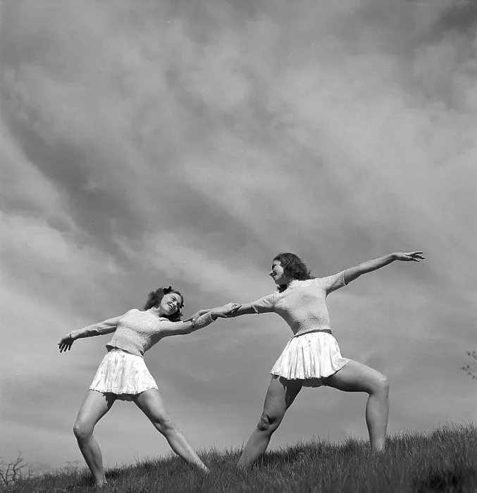 Framed Print : Gymnasts in the 1940s. Lalla Cassels dance troup