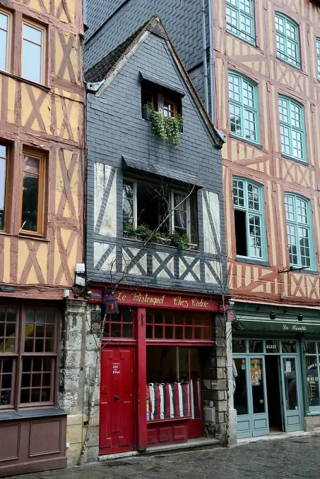 Framed Print : Half-timbered houses in Rouen, Normandy