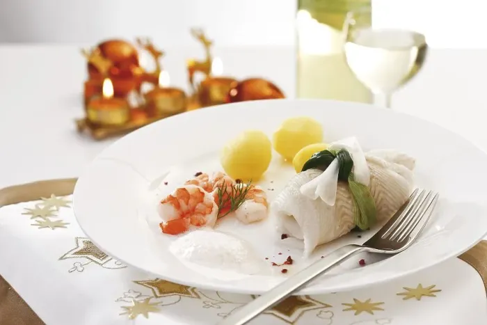 Framed Print : Halibut roulade with a ribbon made of leek