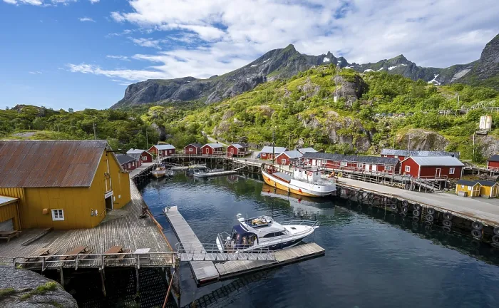 Framed Print : Harbour with fishing boat, Rorbu cabins