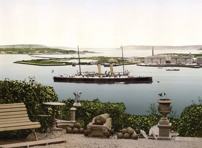 Framed Print : Harbour of Queenstown, Cobh, a harbour town in County Cork in the south of the Republic of Ireland