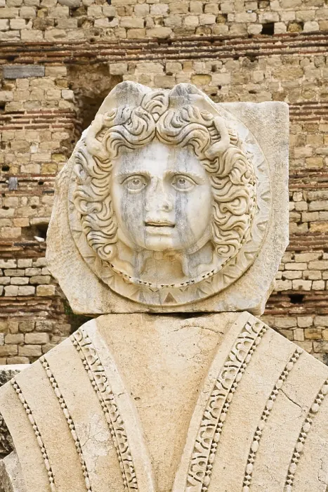 Framed Print : Head of Medusa, Medusa medallion