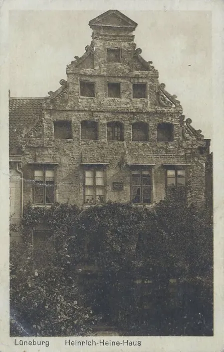 Framed Print : Heinrich Heine House in Lueneburg Framed Print : Heinrich Heine House in Lueneburg
