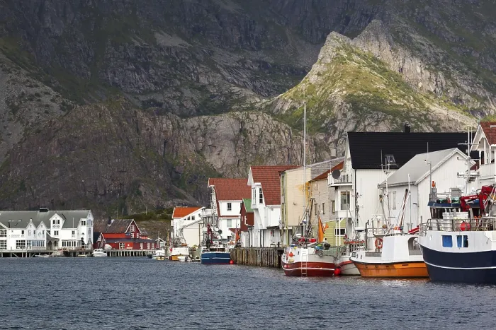 Framed Print : Henningsvaer, Vagan, Austvagoy Framed Print : Henningsvaer, Vagan, Austvagoy