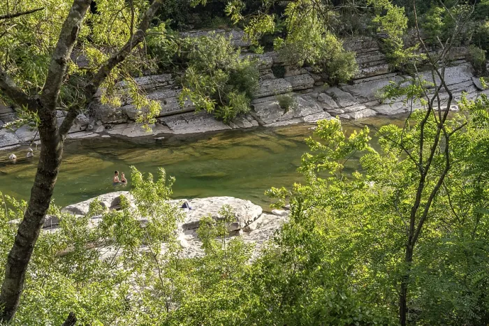 Framed Print : The Herault Gorge and the Herault River near Laroque