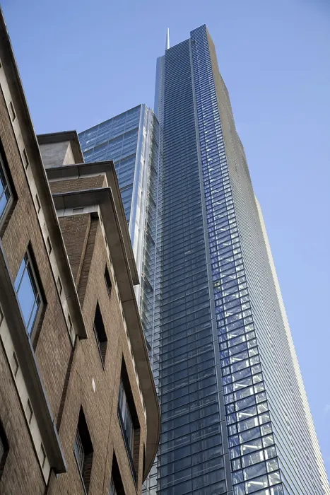 Framed Print : Heron Tower designed by architects Kohn Pedersen Fox Framed Print : Heron Tower designed by architects Kohn Pedersen Fox