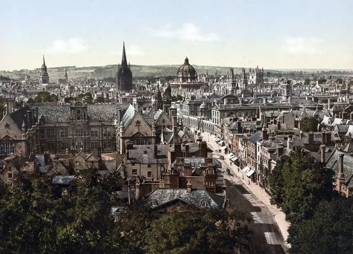 Framed Print : The High Street in Oxford, England