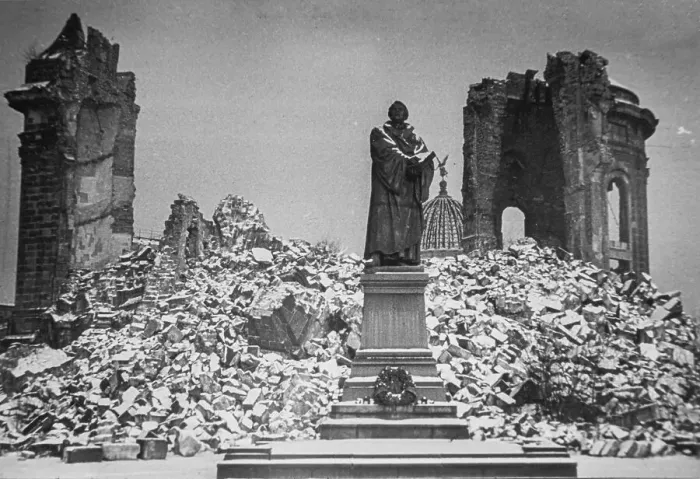 Framed Print : Hill of rubble with Luther monument Framed Print : Hill of rubble with Luther monument