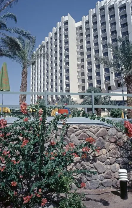Framed Print : Hilton Hotel, Taba, Sinai Peninsula, Egypt, September 1989, vintage, retro, old, historic, Africa Framed Print : Hilton Hotel, Taba, Sinai Peninsula, Egypt, September 1989, vintage, retro, old, historic, Africa