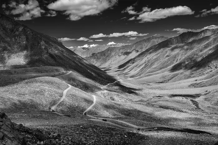 Framed Print : Himalayan valley landscape with road near Kunzum La pass Framed Print : Himalayan valley landscape with road near Kunzum La pass