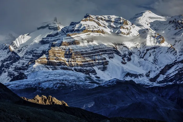 Framed Print : Himalayas snowcapped summit mountains in snow