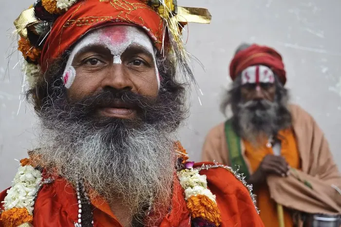 Framed Print : Hindu ascetics, sadhu, Varanasi, India, Asia Framed Print : Hindu ascetics, sadhu, Varanasi, India, Asia