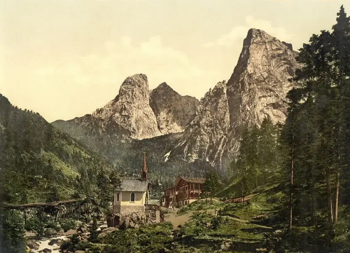 Framed Print : Hinterbaerenbad, Anton-Karg-Haus