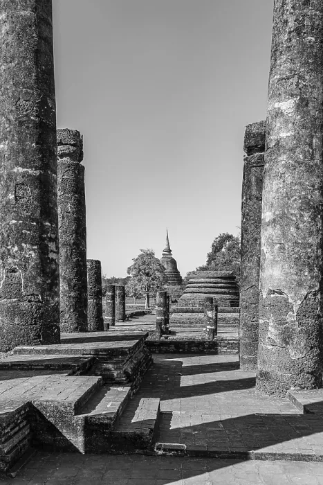Framed Print : Historic Buddhist temple complex Wat Mahathat