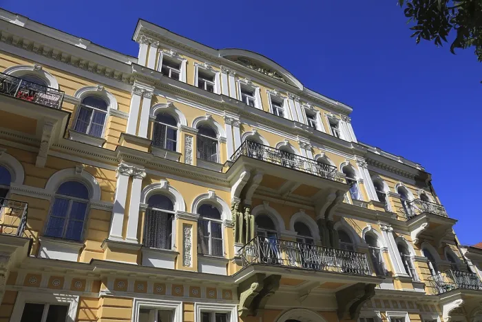 Framed Print : Historic building in the style of Schoenbrunn Yellow