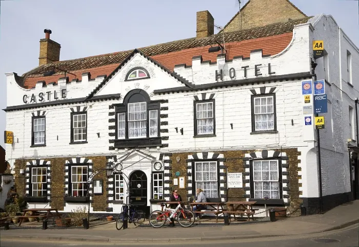 Framed Print : Historic Castle Hotel Downham Market