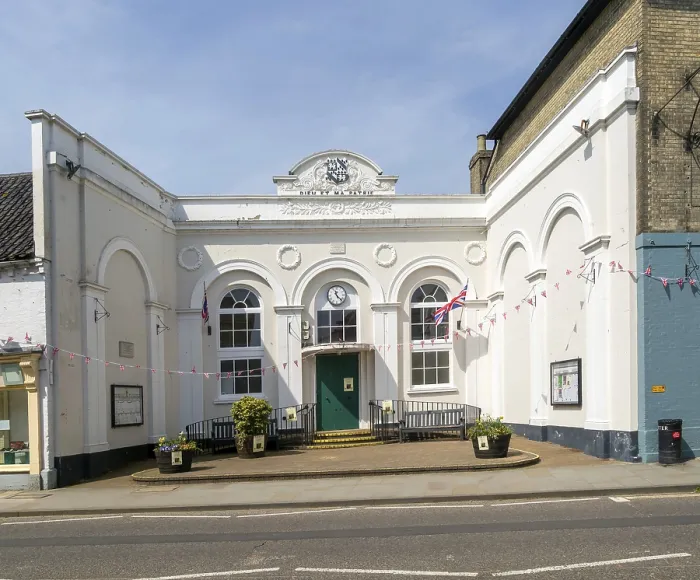 Framed Print : Historic Corn Exchange market hall building in town centre