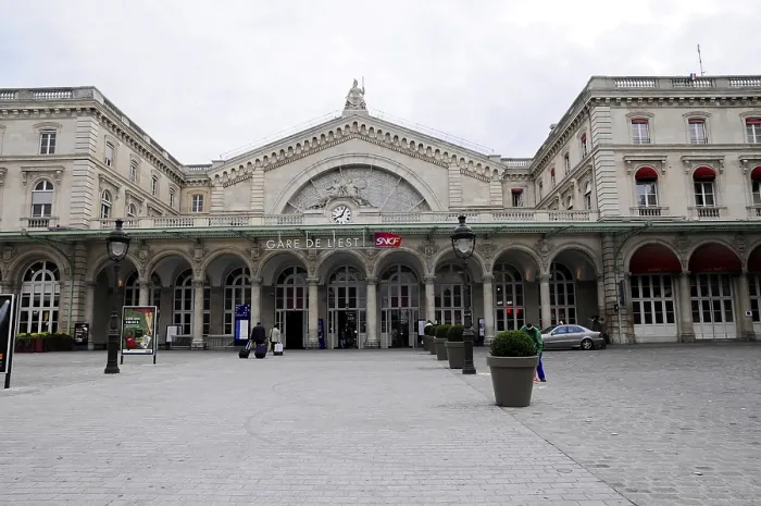 Framed Print : Historic facade of the Gare de l'Est railway station in Paris
